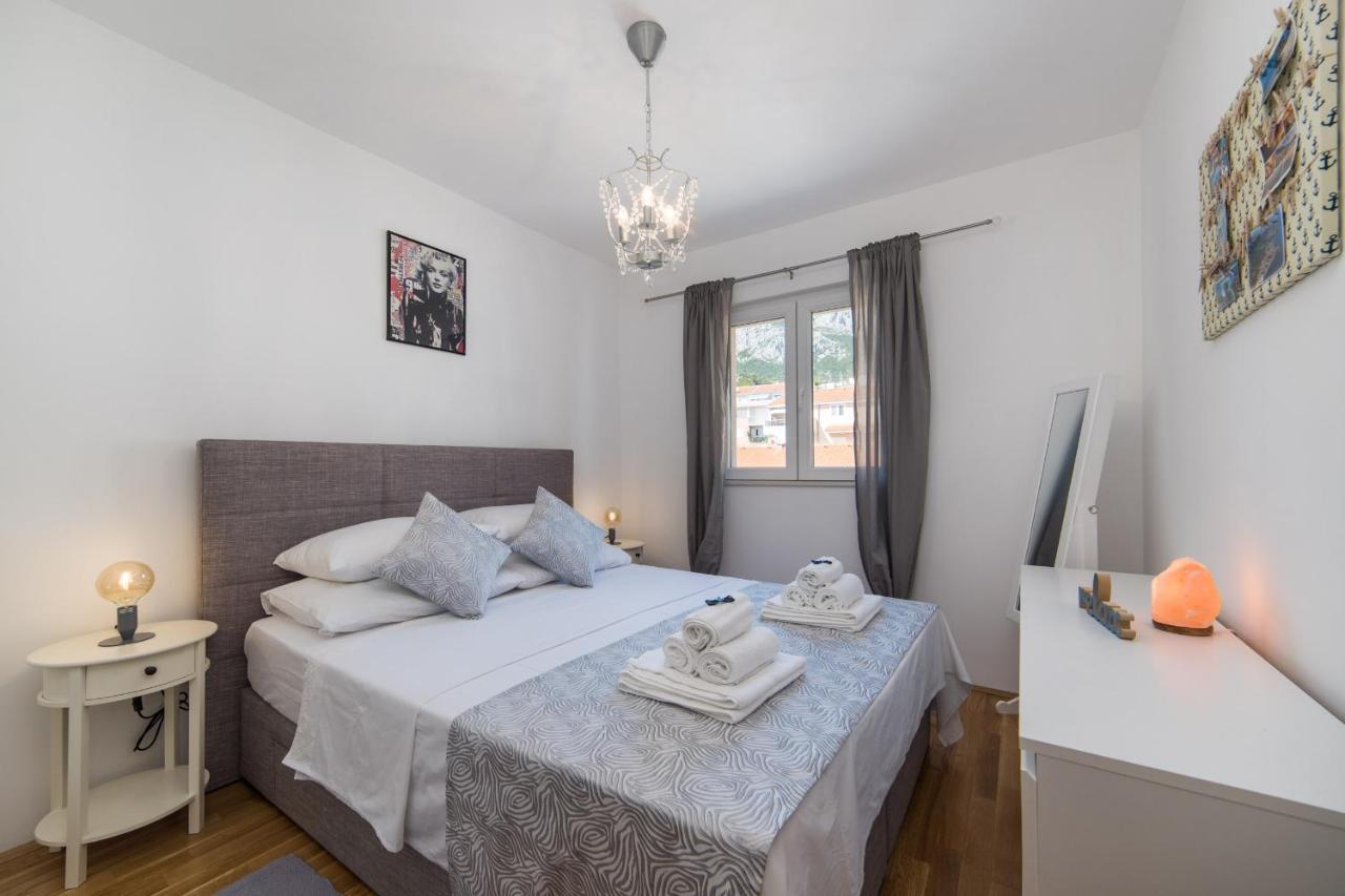 Libertas Apartamento Makarska Exterior foto