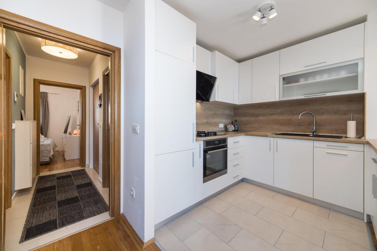 Libertas Apartamento Makarska Exterior foto